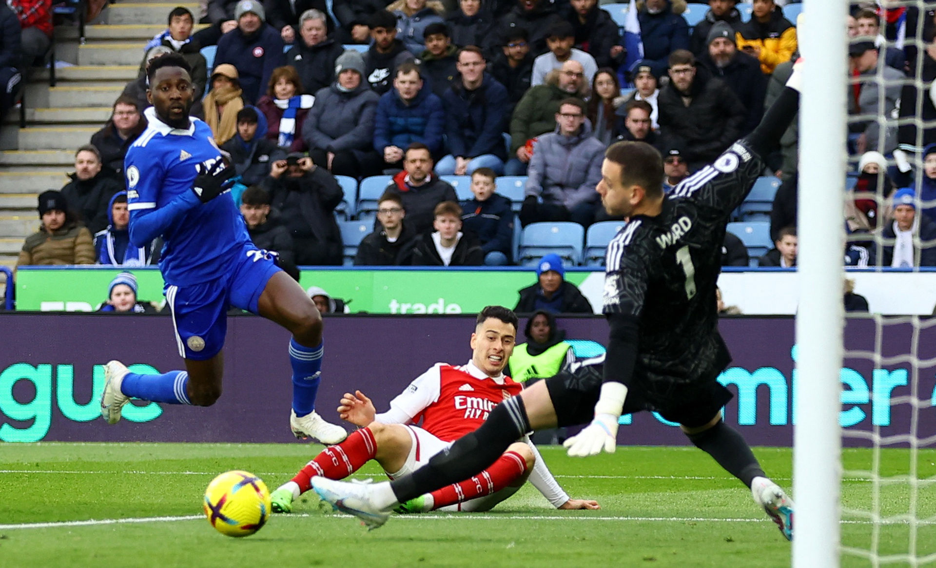 以增强他们 以增强他们